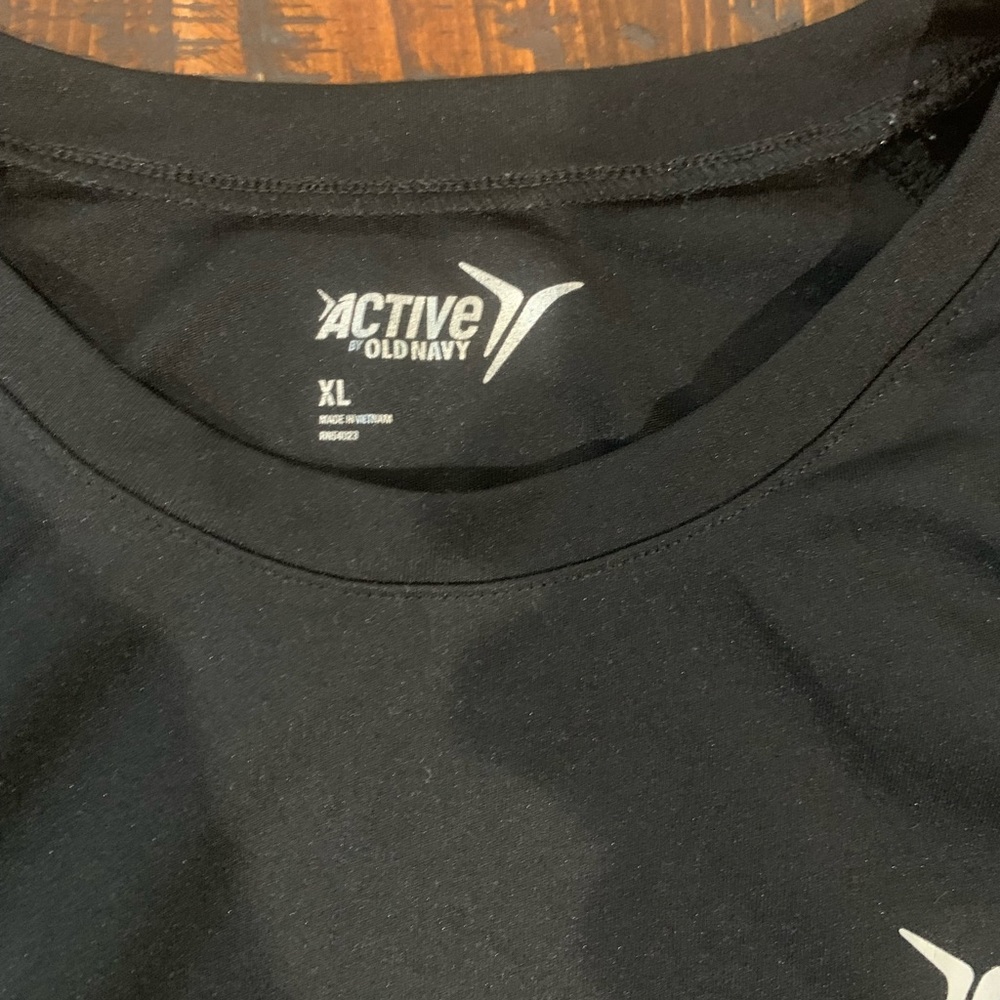 Old Navy active shirt